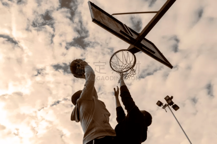 4亿欧元豪购失败？错失多位强援真可惜，利物浦有他们局面完全不同